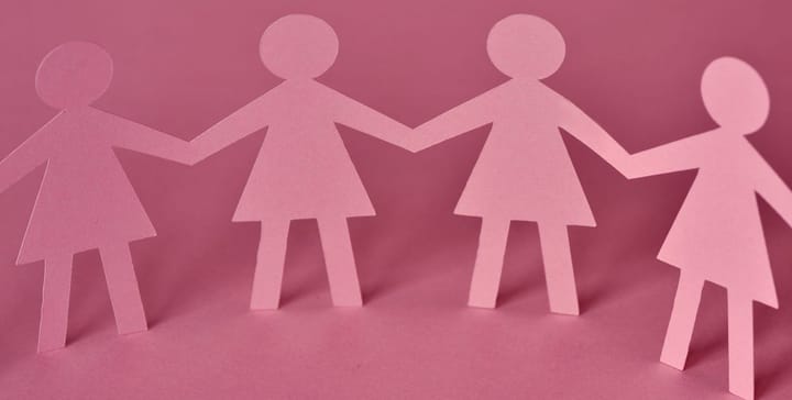 Rejecting Girlhood: A Glance at the “Pick Me” Mindset